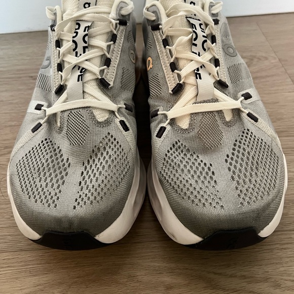 On cloudeclipse - Picture 3 of 7